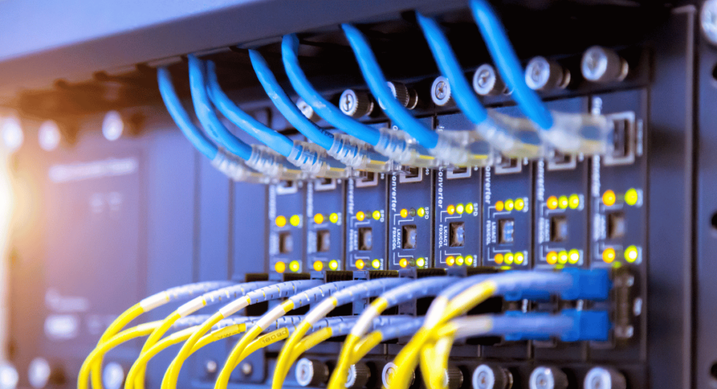 Thiết kế trung tâm dữ liệu có những thiết bị nào cần quan tâm – Phần 1 thiết kế trung tâm dữ liệu